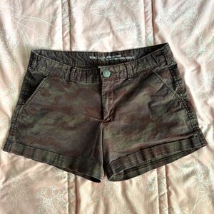 Gap Camo Print Shorts Skinny Boyfriend Khakis By Gap Brown Green Women's Size 2
